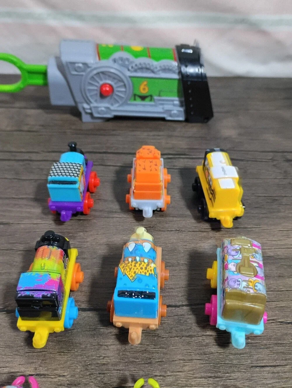 Thomas The Tank Engine Minis Launcher Percy 6 Plus 9 Mini Trains